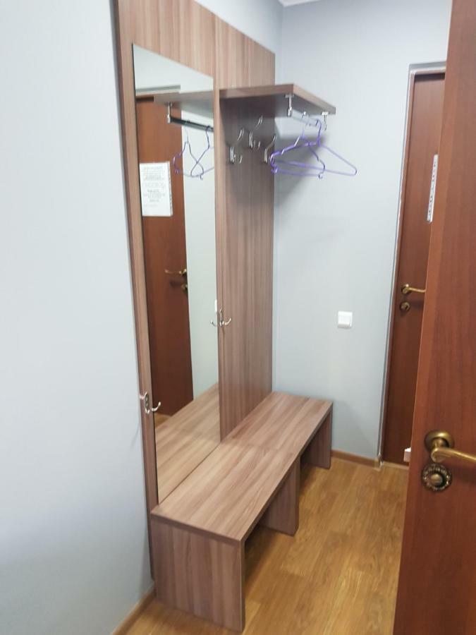 Hotel Tahar Alma-Ata Exteriör bild